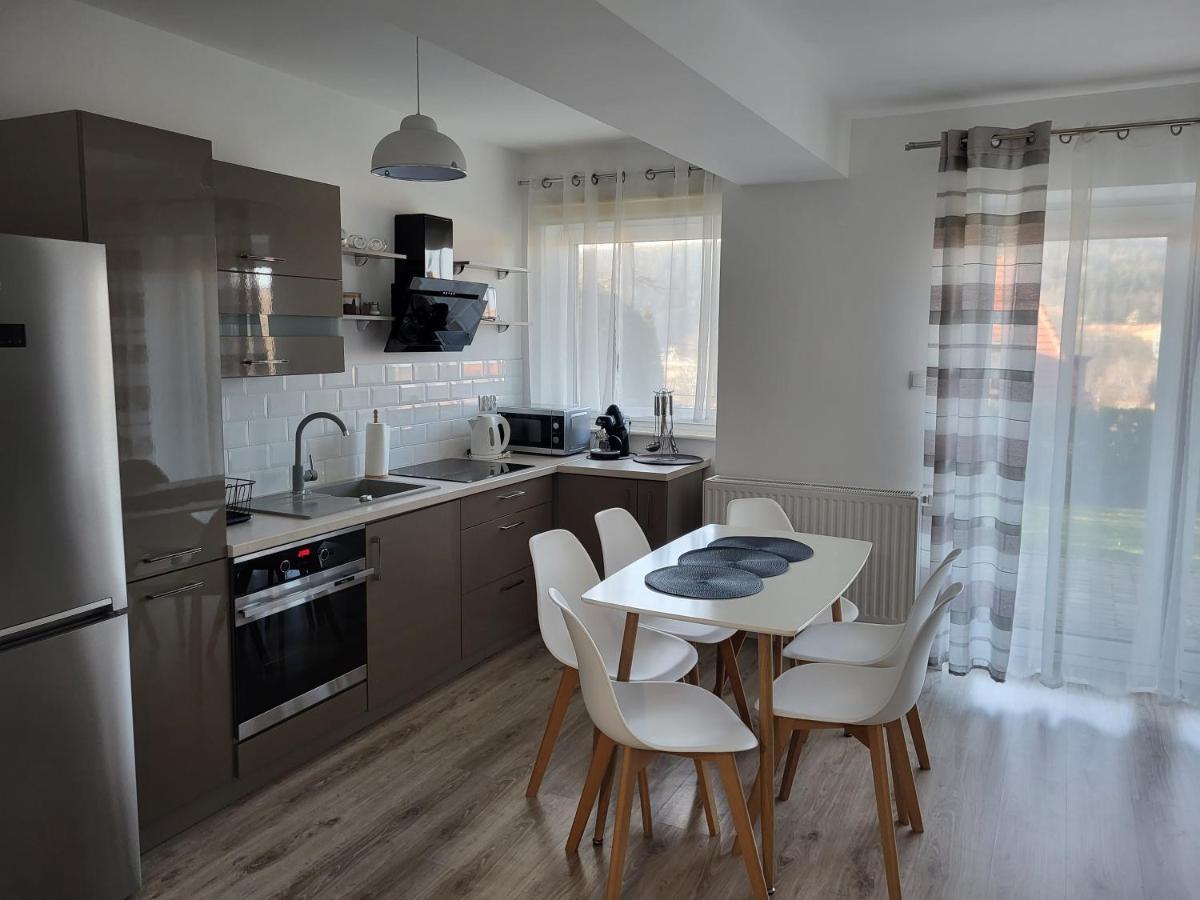 Apartament Z Widokiem-Blizej Zdroju Polanica-Zdrój Esterno foto