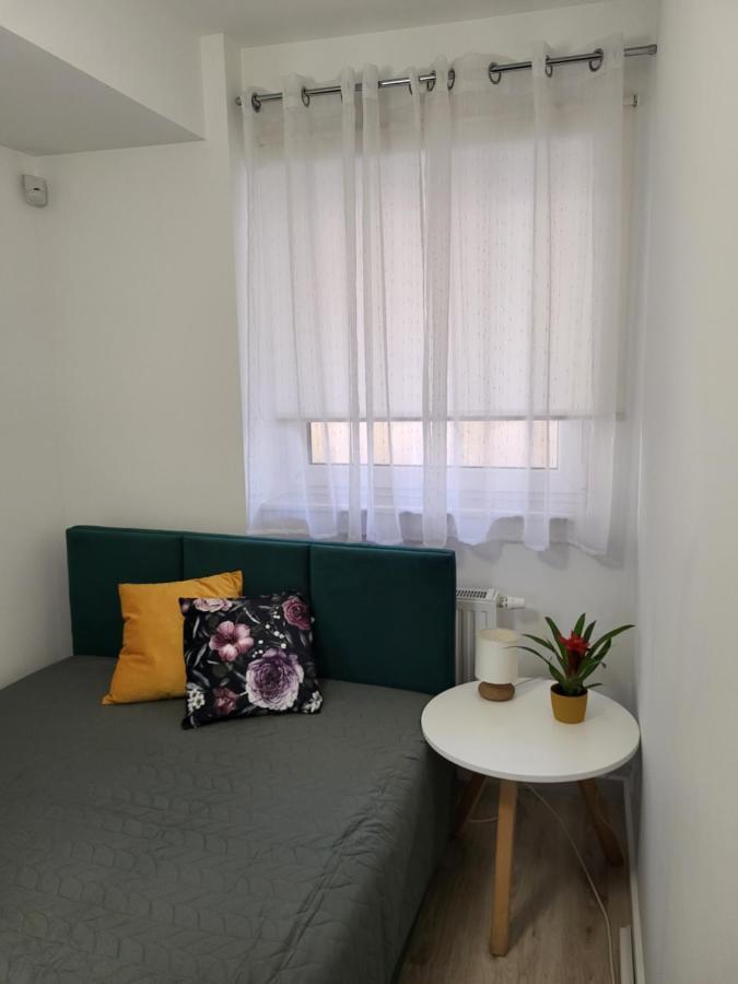 Apartament Z Widokiem-Blizej Zdroju Polanica-Zdrój Esterno foto