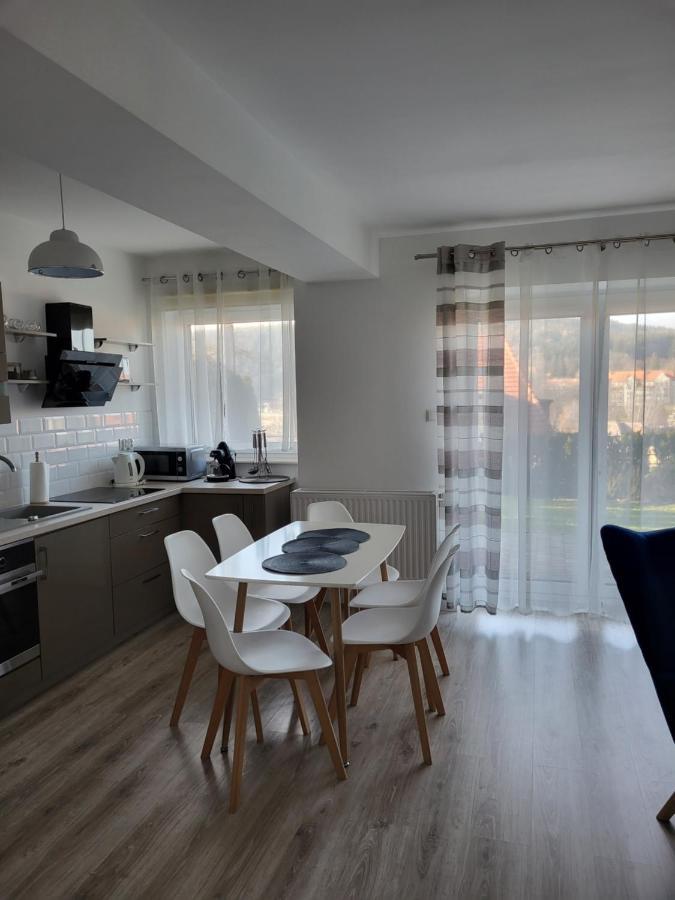 Apartament Z Widokiem-Blizej Zdroju Polanica-Zdrój Esterno foto