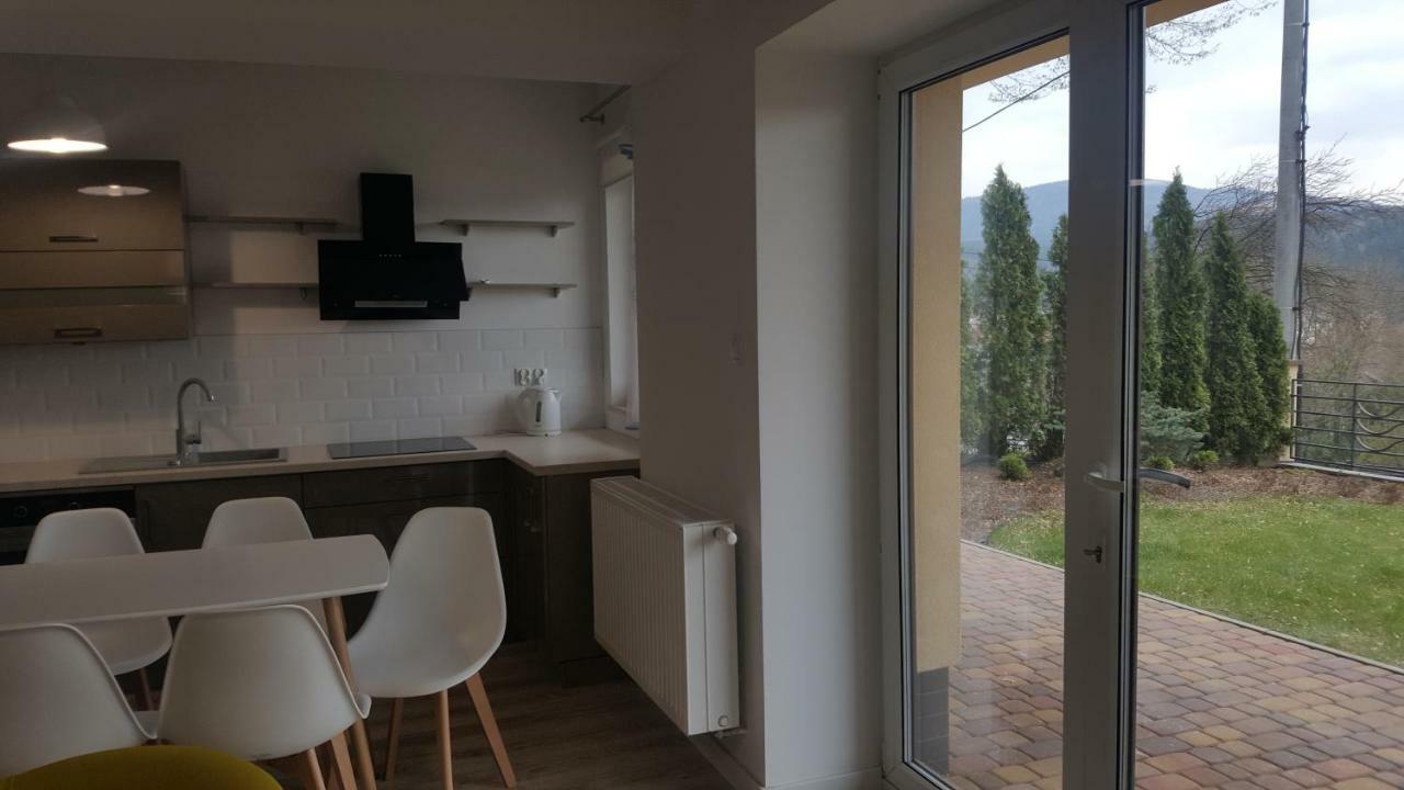 Apartament Z Widokiem-Blizej Zdroju Polanica-Zdrój Esterno foto