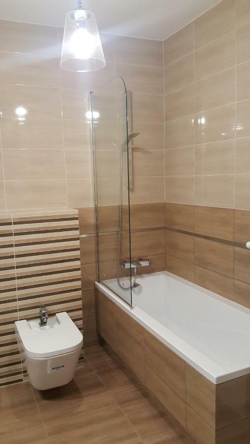 Apartament Z Widokiem-Blizej Zdroju Polanica-Zdrój Esterno foto
