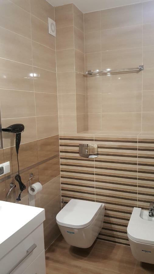 Apartament Z Widokiem-Blizej Zdroju Polanica-Zdrój Esterno foto